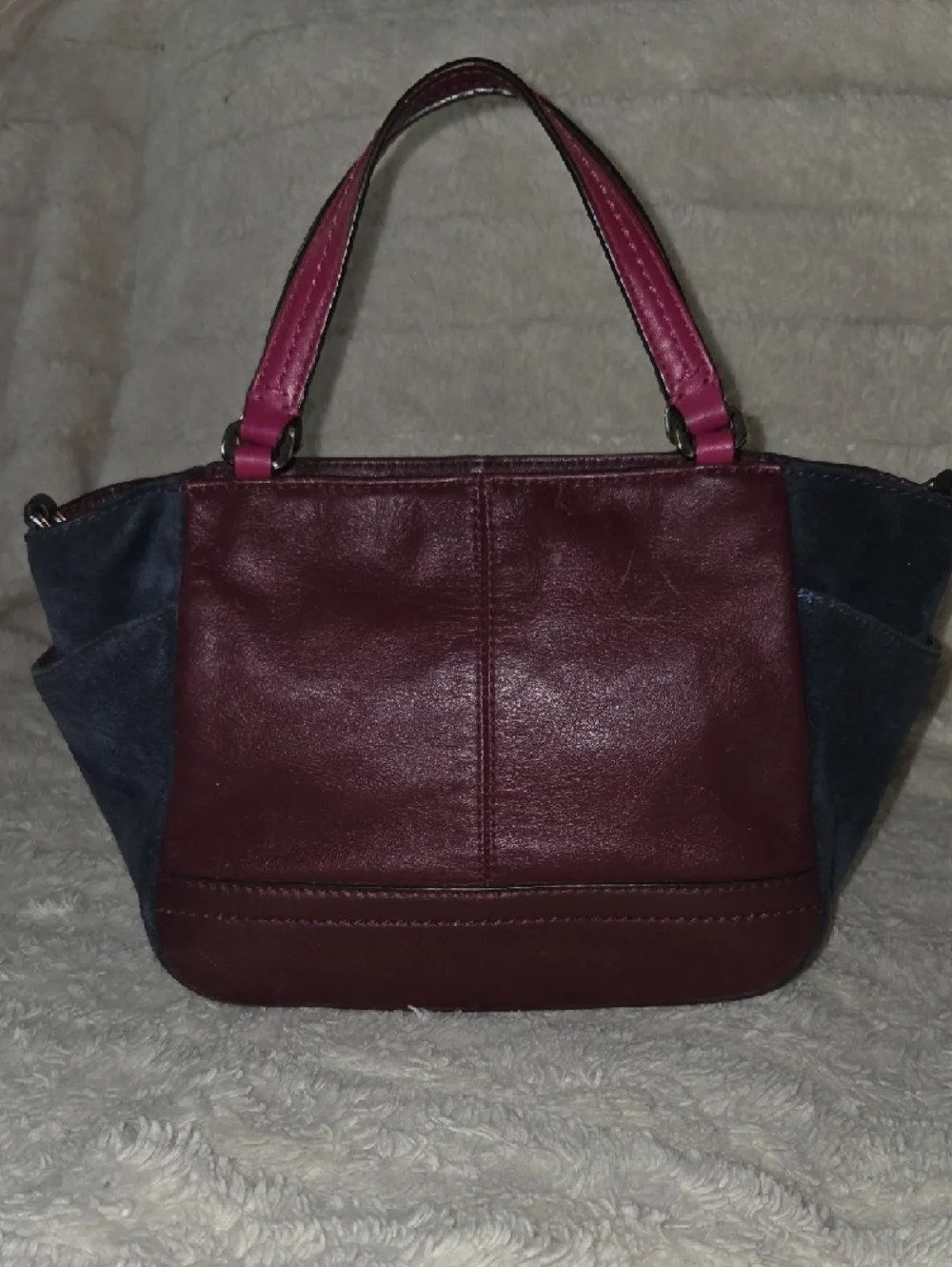 Coach Color Block Tote with Fuchsia Burgundy Quilted Front and Navy Accents - Picture 6 of 14